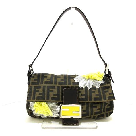 fendi baguette mamma